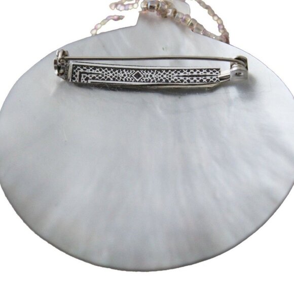 Vintage Mother Of Pearl Fan Brooch With Snake & Beaded Tassel Accent - Picture 3 of 6